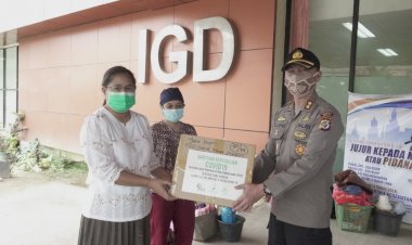 Berikan-Suport-dalam-Penanganan-Covid-19,-Kapolres-Belu-Beri-Bantuan-APD-dan-Alkes-untuk-RSUD-Mgr-Gabriel-Manek-Atambua