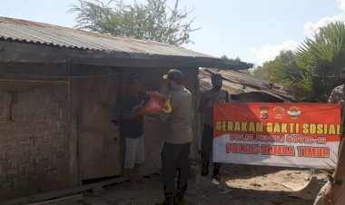 Polisi-Kita--Polres-Sumba-Timur-Sebar-159-Paket-Sembako-Kepada-Warga-kurang-Mampu