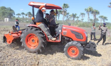 Kapolda-NTT-Dampingi-Kegiatan-Kunjungan-Kerja-Menteri-Pertanian-RI-di-Kupang