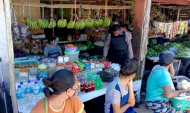 Dengan-Semangat-Bhayangkara,-Sat-Samapta-Polres-Manggarai-Terus-Beri-Imbauan