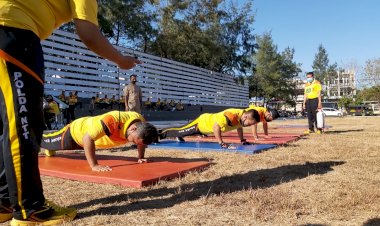 Pastikan-Kesehatan-Tetap-Terjaga,-Kapolda-NTT-Serta-Pejabat-Utama-Ikuti-Kegiatan-Tes-Kesamaptaan-Jasmani