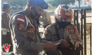 Disiplin-Saat-Berkendara,-Propam-Periksa-Surat-Kendaraan-Dinas-Personil-Polres-Mabar