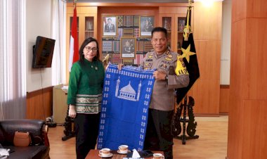 Kapolda-NTT-Menerima-Kunjungan-Silaturahmi-Dari-Anggota-DPD-RI