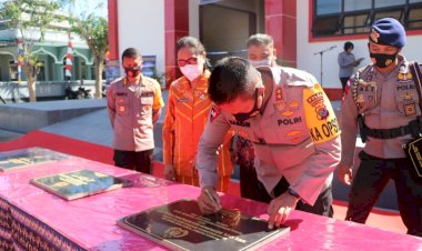 Kapolda-NTT-Resmikan-Gedung-Dittahti-Polda-NTT,-Renovasi--SPKT,-SKCK,-Bidpropam,-Bidhumas-dan-Mess-perwakilan-Polda-NTT