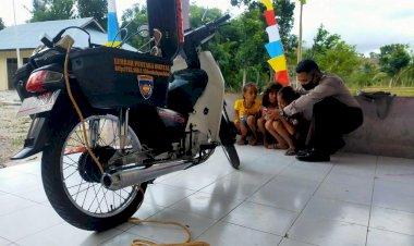 Lembah-Pustaka-Digital-Ajak-Anak-Pedalaman-Sumba-'Melek-Literasi'