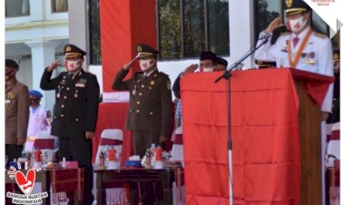 Bersama-Forkopimda,-Wakapolres-Manggarai-Barat-Ikuti-Upacara-Peringatan-HUT-ke-75-RI