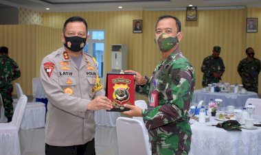 Jalin-Sinergitas,-Kapolda-NTT-Silaturahmi-ke-Danlanud-Eltari-Kupang