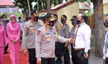 Kunker-ke-Polres-Mabar,-Kapolda-NTT-:-Laksanakan-Tugas-Dengan-Baik-dan-Jangan-Jadikan-Kekurangan-Sebagai-Penghalang