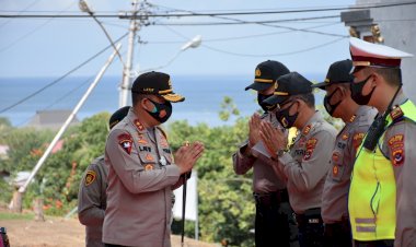 Kunjungan-Kerja-di-Polres-Ende,-Kapolda-NTT-:-Jaga-Amanah-dan-Kepercayaan-Yang-Sudah-Diberikan