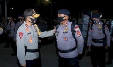 Kapolda-NTT-Pimpin-Apel-Pelepasan-Personil-Brimobda-NTT-BKO-Polda-Metro-Jaya