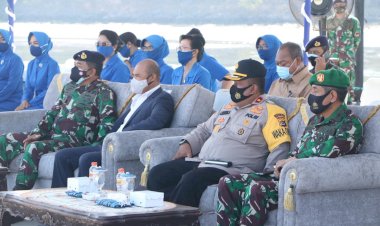 Wakapolda-NTT-Turut-Sambut-Kedatangan-Lattek-Jalasesya-Taruna-AAL-Angkatan-ke-68-di-Dermaga-Lantamal-VII