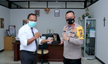 Jalin-Kerja-Sama-Dalam-Menjaga-Kamtibmas,-Kapolda-NTT-Silaturahmi-Dengan-Rektor-Undana-Kupang