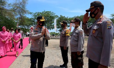 Kunker-ke-Polres-Nagakeo,-Kapolda-NTT-:-Jalani-Tugas-Dengan-Pedomani-Kerja-Keras,-Kerja-Iklas-dan-Kerja-Cerdas