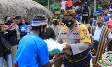 Kunker-di-Sumba-Barat,-Wakapolda-NTT-Resmikan-Kampung-Tangguh-Nusantara-Praijing