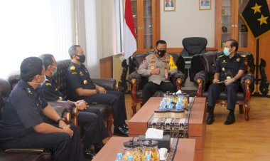 Kapolda-NTT-Terima-Kunjungan-Silaturahmi-Kepala-Kanwil-DJBC-Bali,-NTB-dan-NTT