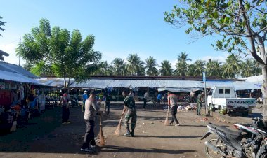 Jajaran-Polres-Sikka-Gelar-Bersih-Bersih-Lingkungan-Cegah-Kasus-DBD