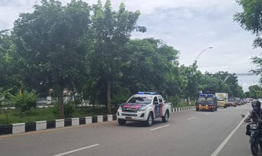 Polda-NTT-Kawal-Ketat-Kedatangan-7.240-Ampul-Vaksin-Covid-19