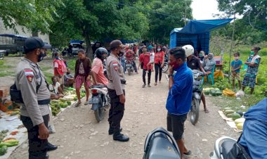 Gelar-Ops-Yustisi,-Anggota-Polsek-Biboki-Anleu-Imbau-Masyarakat-Patuhi-Prokes