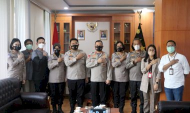 Kapolda-NTT-Sambut-Kunjungan-Tim-Puskeu-Mabes-Polri-di-Mapolda-NTT