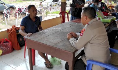 Terseret-Banjir-Saat-Menolong-Warga,-Bripka-Nicolaus-Dijenguk-Kapolda-NTT 