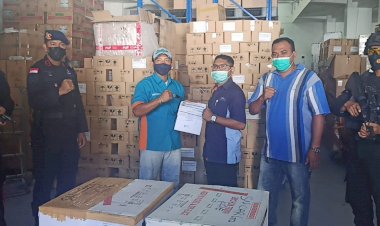 Tekan-Penyebaran-Virus-Covid-19,--Personel-Polda-NTT-Kawal-Ketat-Penambahan-Vaksin-Sinovac