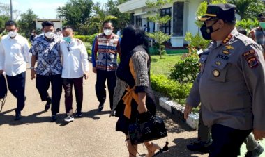 Dirpamobvit-Polda-NTT-Sambut-Kunjungan-Kerja-Menteri-Investasi/Kepala-BKPM-di-Kupang