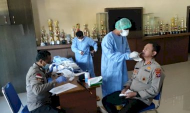 Sebelum-Bertugas,-130-Personil-Polres-Alor-Polda-NTT-Lakukan-Rapid-Test-Antigen