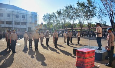 764-Personel-Polda-NTT-Mendapat-Kenaikan-Pangkat,-Kapolda-NTT-:-Kenaikan-Pangkat-Merupakan-Cerminan-Kompetensi-yang-Harus-Diemban