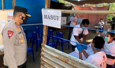 Tinjau-Langsung-TPS,-Kapolda-NTT-Ingatkan-Taati-Protokol-Kesehatan