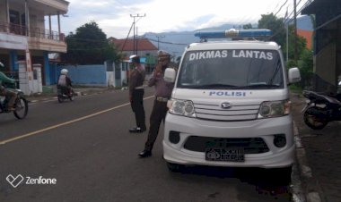 Beri-Rasa-Aman,-Polsek-Alor-Barat-Laut-Laksanakan-Giat-Patroli,-Pengamanan-dan-Himbauan-Prokes-di-Pasar