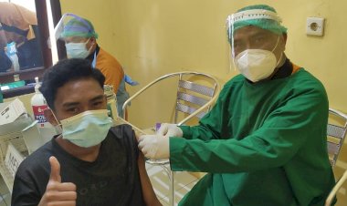 Tingkatkan-Herd-Immunity,-Biddokkes-Polda-NTT-Kembali-Gelar-Vaksinasi-Massal