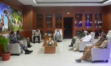 Kapolda-NTT-Hadiri-Rapat-Koordinasi-Bersama-Gubernur-NTT-Terkait-PPKM-Level-IV-di-Tiga-Wilayah