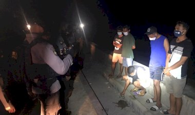 PPKM-Level-IV-di-Wilayah-Kota-Kupang,-Ditsamapta-Polda-NTT-Patroli-Bubarkan-Kerumunan