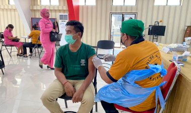 Rev@co-Biddokkes-Polda-NTT-Gelar-Percepatan-Vaksinasi-Covid-19-di-Tiga-Lokasi-Kota-Kupang