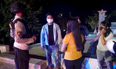 Tekan-Jumlah-Penyebaran-Covid-19,-Personel-Ditsamapta-Polda-NTT-Terus-Giatkan-Patroli