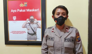 Salah-Satu-Polwan-Polda-NTT-Bangun-Toleransi-Bagi-Puluhan-Bintara-Polri