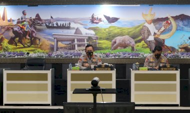 Vaksinasi-Merdeka-di-Tiga-Polres-Jajaran-dengan-Target-1000-Dosis,-Kapolda-NTT-Minta-Panitia-Pelaksanaan-Harus-Sesuai-Prokes-5-M