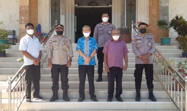 OPS-Bina-Waspada-Ranakah-2021,-Personel-Ditbinmas-Polda-NTT-Sambangi-Tokoh-Agama