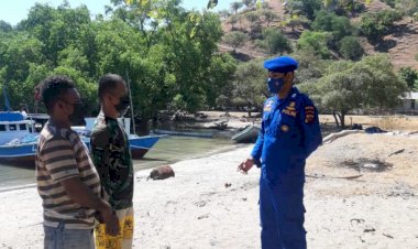 Cegah-Terjadinya-Ilegal-Fishing-dan-Pelanggaran-Prokes,-Personil-Ditpolairud-Polda-NTT-Gelar-Patroli-Pesisir-di-Labuan-Bajo