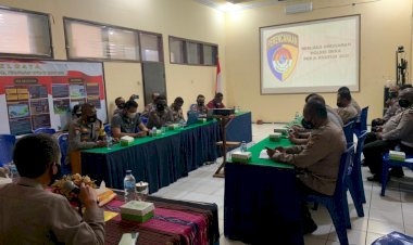 Supervisi-Bidang-Perencanaan-Anggaran-dan-Capaian-Realisasi-T.A.-2021,-Birorena-Polda-NTT-Kunjungi-Polres-Sikka