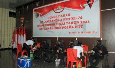 Sambut-HUT-ke-76-Brimob-Polri-Tahun-2021,-Satbrimobda-NTT-Sumbang-Puluhan-Kantong-Darah
