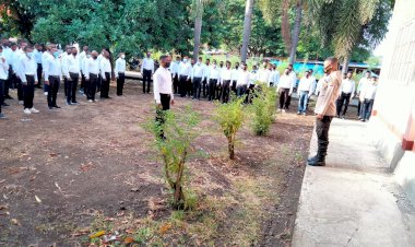Dua-Minggu-Jalani-Pelatihan,-Peserta-Pelatihan-Satpam-di-Nagekeo-Dibekali-Ilmu-Kepolisian