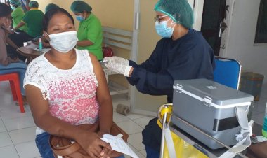 RSB-Titus-Uly-Kupang-Optimalkan-Pelayanan-Vaksinasi-Tahap-I,-II-dan-III-Bagi-Masyarakat-Kota-Kupang