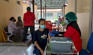 Percepatan-Penanganan-Covid-19,-RSB-Titus-Uly-Kupang-Terus-Optimalkan-Pelayanan-Vaksinasi-Bagi-Masyarakat-Kota-Kupang