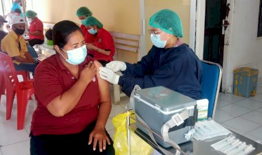 Percepatan-Herd-Immunity-Bagi-Masyarakat,-RSB-Titus-Uly-Kupang-Terus-Optimalkan-Pelayanan-Vaksinasi-Covid-19