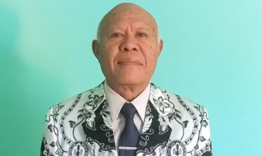 Beri-Pencerahan-Terhadap-Para-Guru,-Ketua-PGRI-NTT-Beri-Apresiasi-Kapolda-NTT