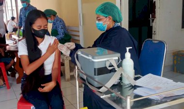 Dukung-Program-Pemerintah,-RSB-Titus-Uly-Kupang-Terus-Giatkan-Pelayanan-Vaksinasi-Tahap-I-dan-II