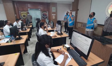 14-Orang-CPNS-Polri-T.A.-2021-Mengikuti-Ujian-Psikologi-Menggunakan-Sistem-CAT