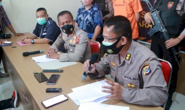 Jumpa-Pers-Kasus-Pembunuhan-Ibu-dan-Anak-di-Kota-Kupang,-Kabidhumas-Polda-NTT-didampingi-Ahli-Forensik-Jelaskan-Penyebabnya