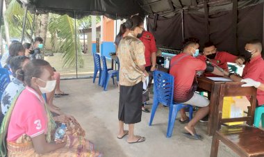 Beri-Pelayanan-Vaksinasi,-Biddokkes-Polda-NTT-Sasar-Kabupaten-Belu
